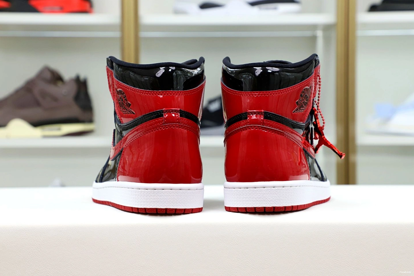 BRED 1 HIGH JORDAN PATENT OG AIR 0306